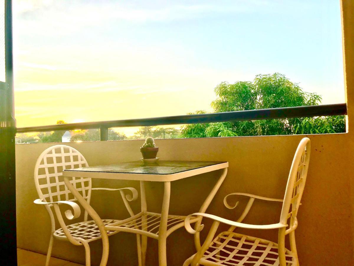 V.f. Riton Apartelle Laoag